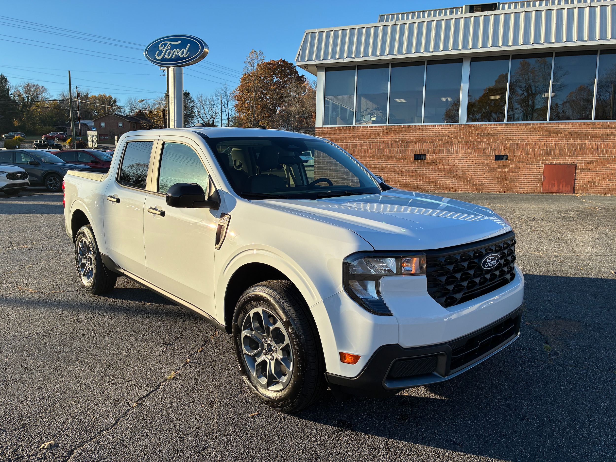 2025 Ford Maverick XLT's photo