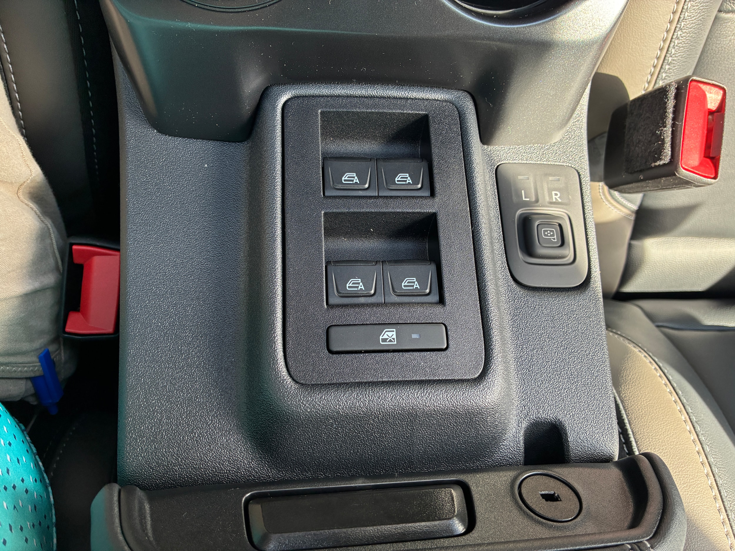 2025 Ford Bronco 4-Door Outer Banks - Photo 16