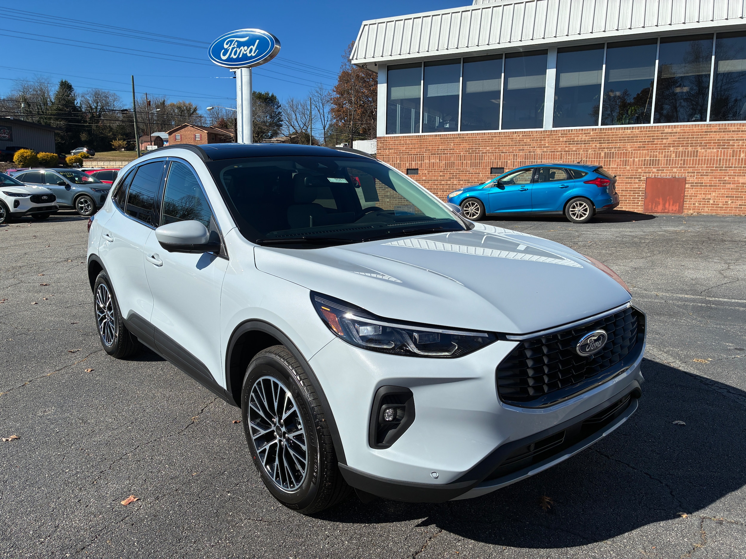 2026 Ford Escape PHEV's photo