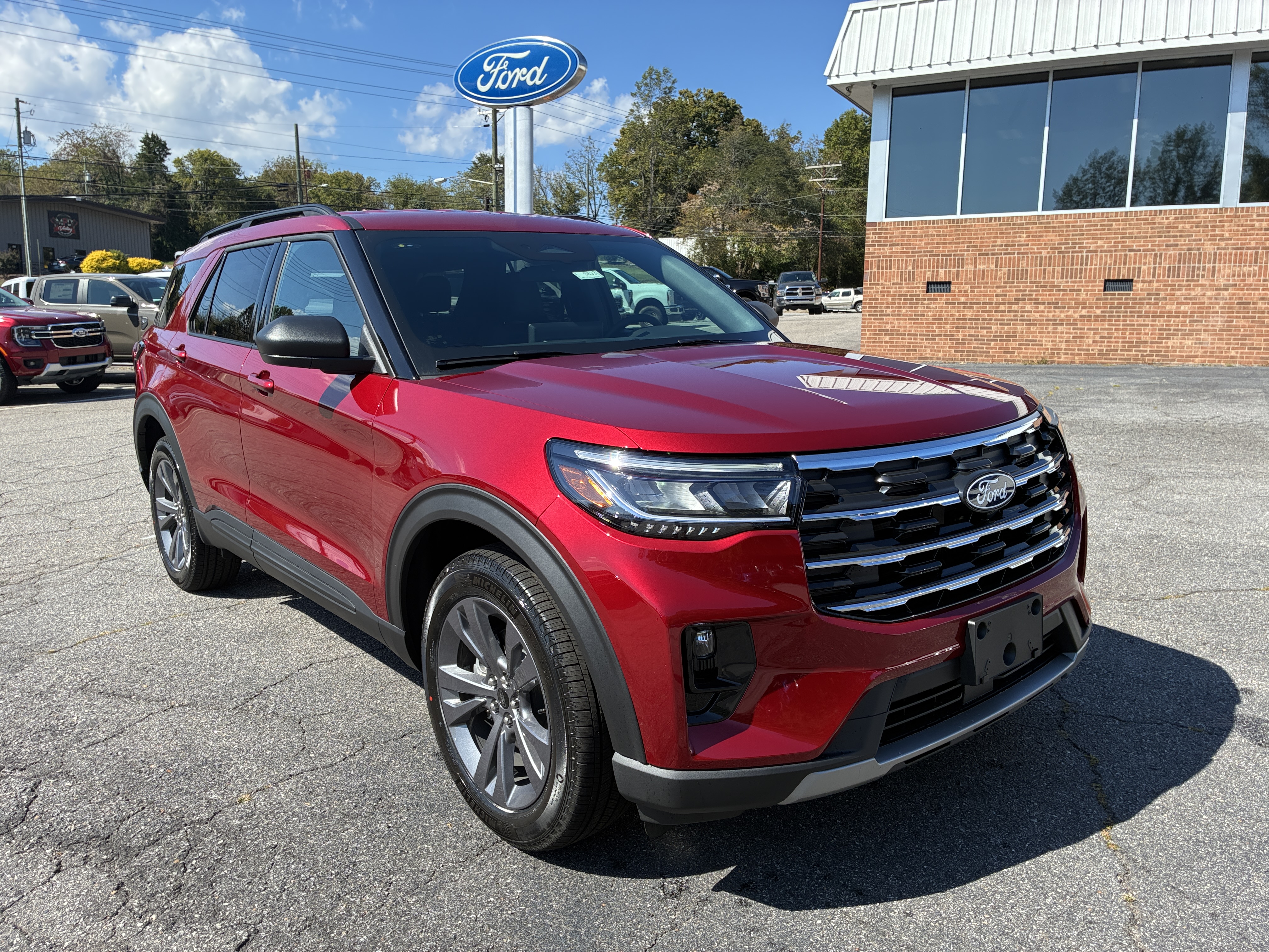 2027 Ford Explorer Active SUV