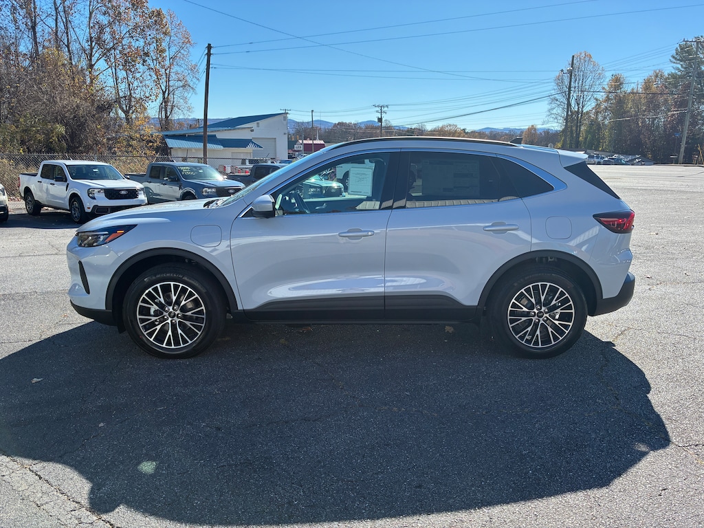 New 2026 Ford Escape Plug-in Hybrid SUV