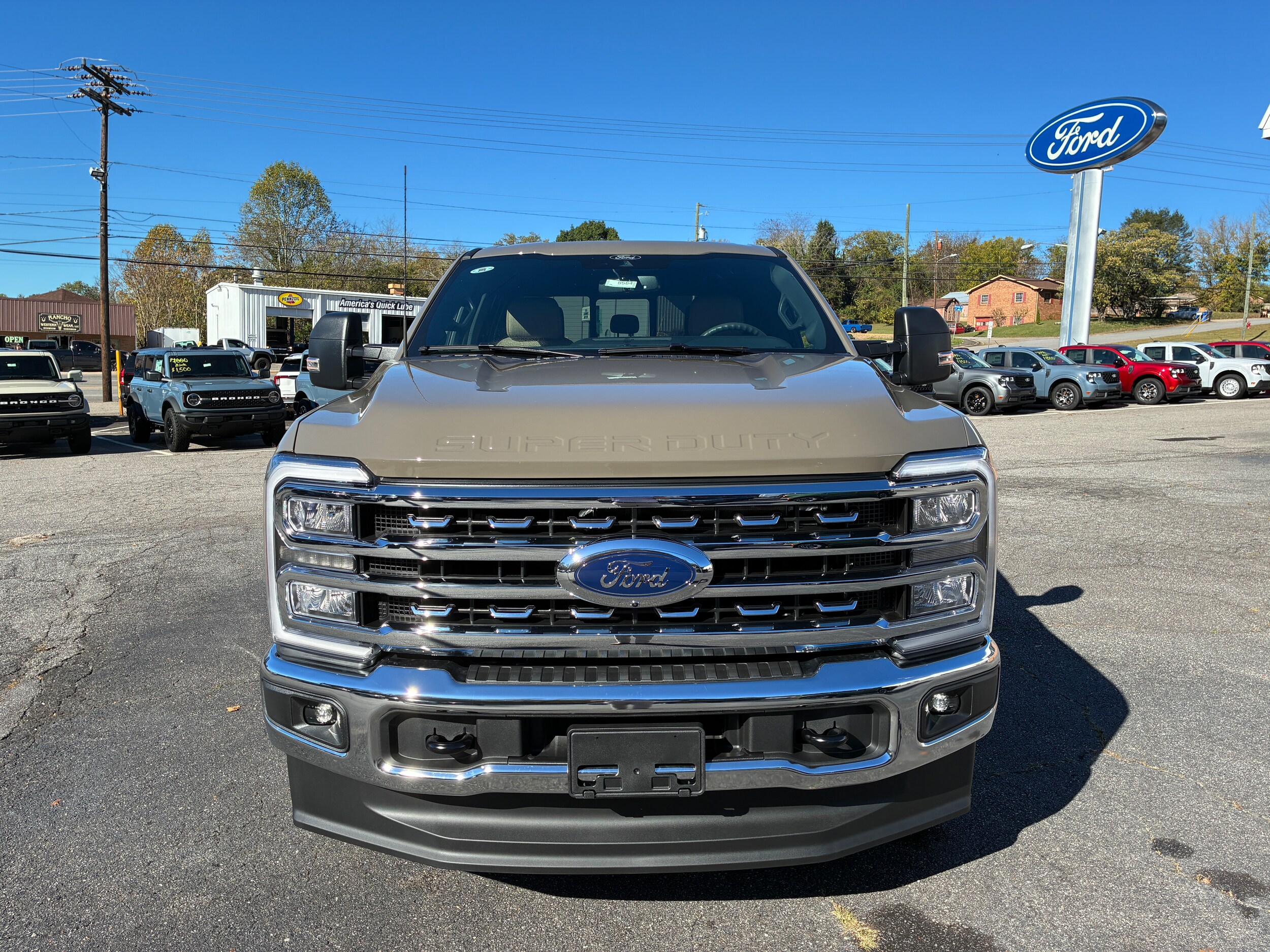 2026 Ford F-350 XLT photo 2