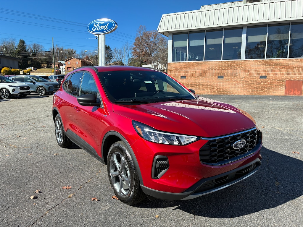 New 2026 Ford Escape ST-Line SUV