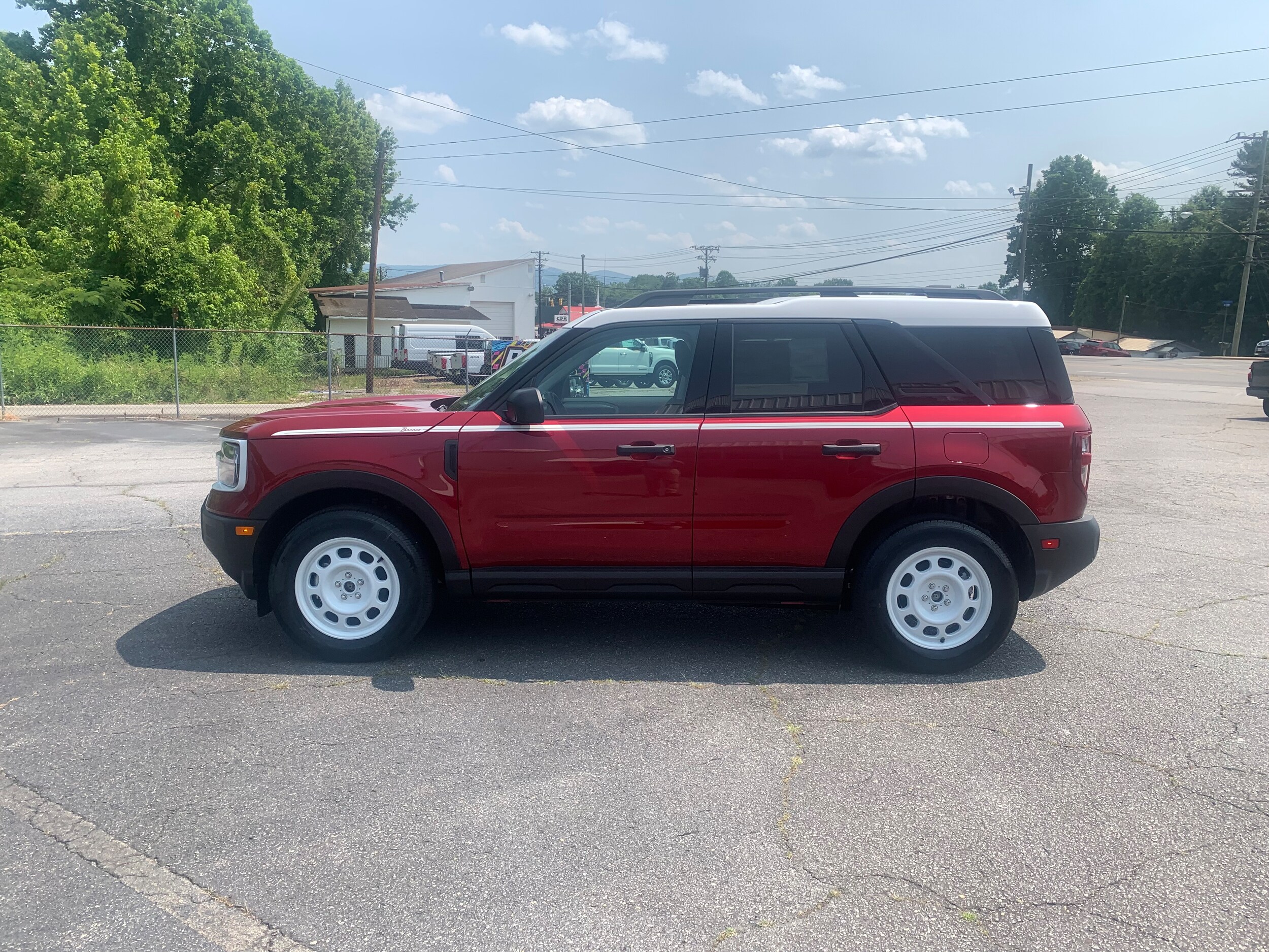 2025 Ford Bronco Sport Heritage photo 4
