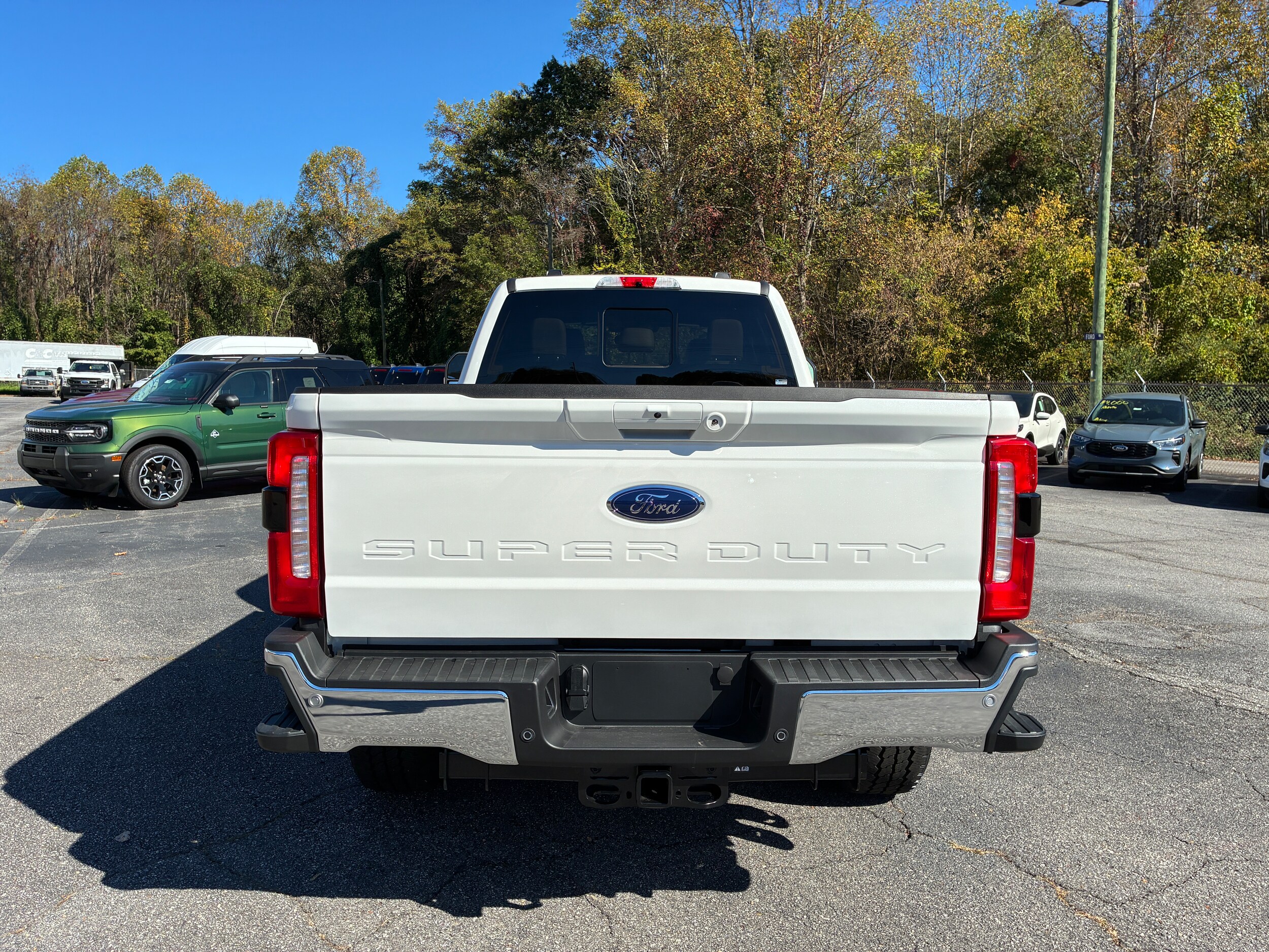 2026 Ford F-350 Super Duty Lariat - Photo 6