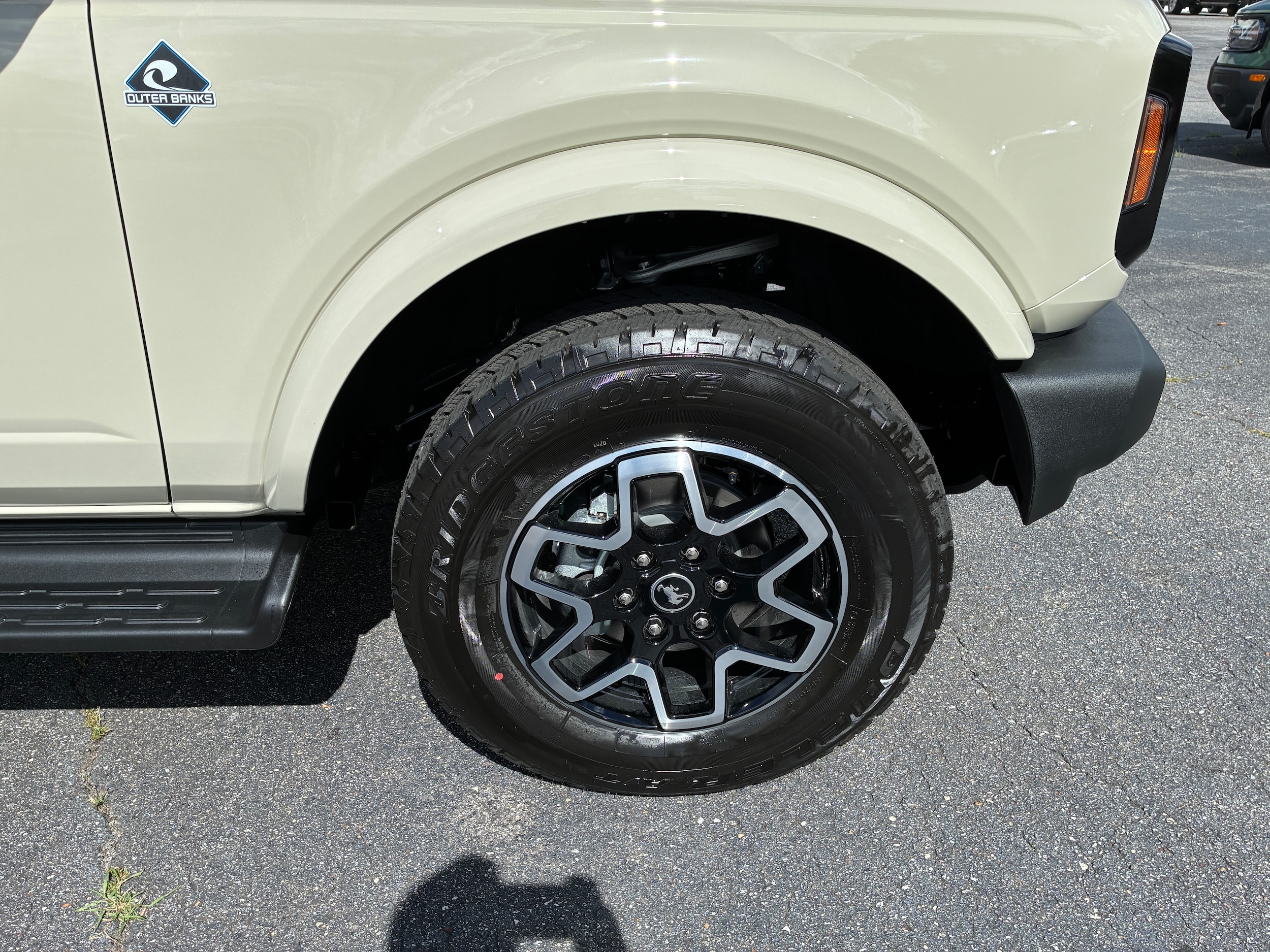 2025 Ford Bronco 4-Door Outer Banks - Photo 9