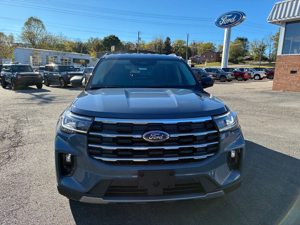 New 2025 Ford Explorer Active SUV