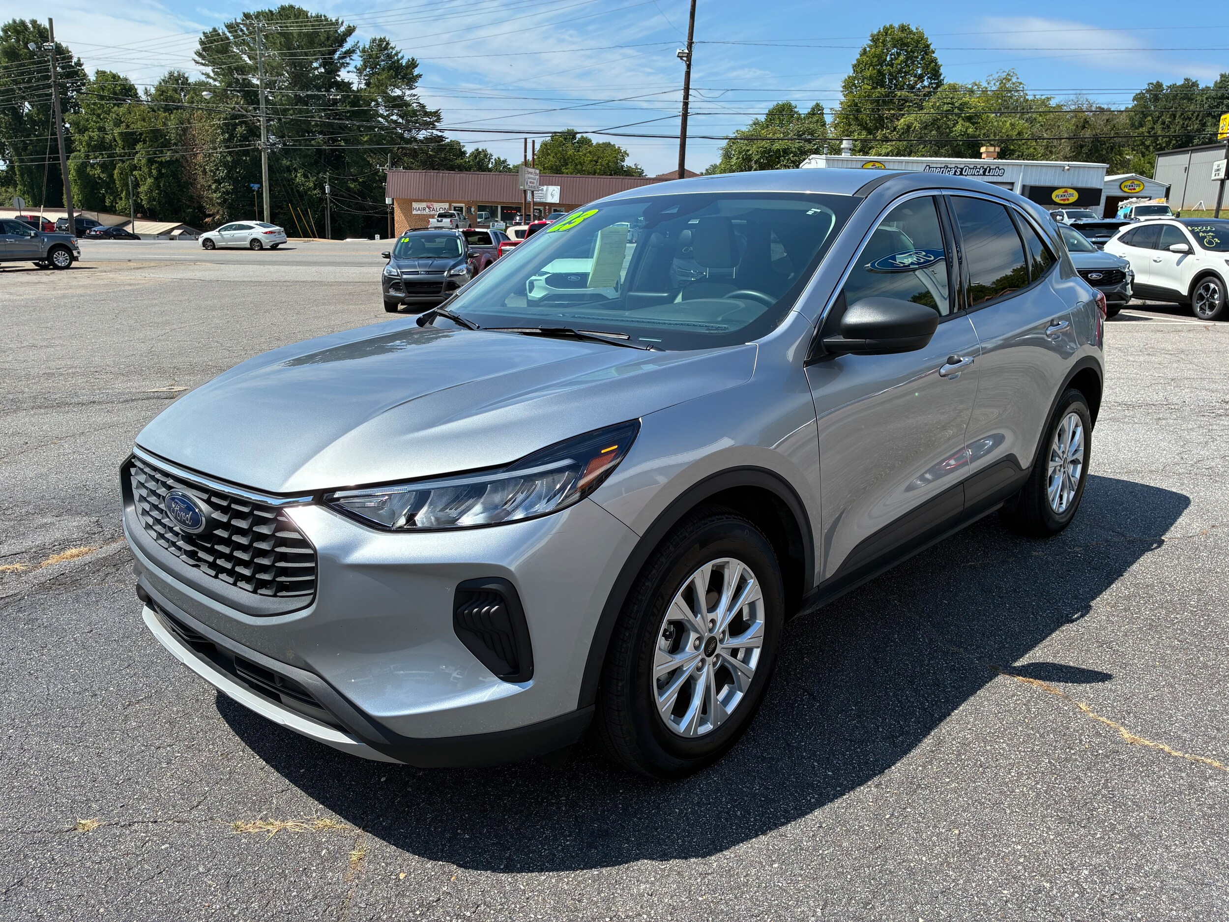 2023 Ford Escape Active photo 3