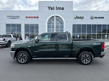 2026 Ram 1500 LARAMIE CREW CAB 4X4 5'7 BOX Pickup