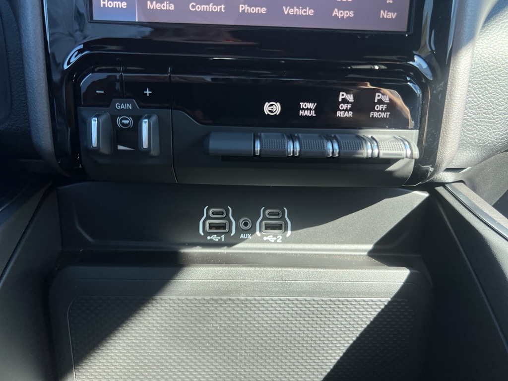 2026 RAM 2500 Big Horn - Photo 17