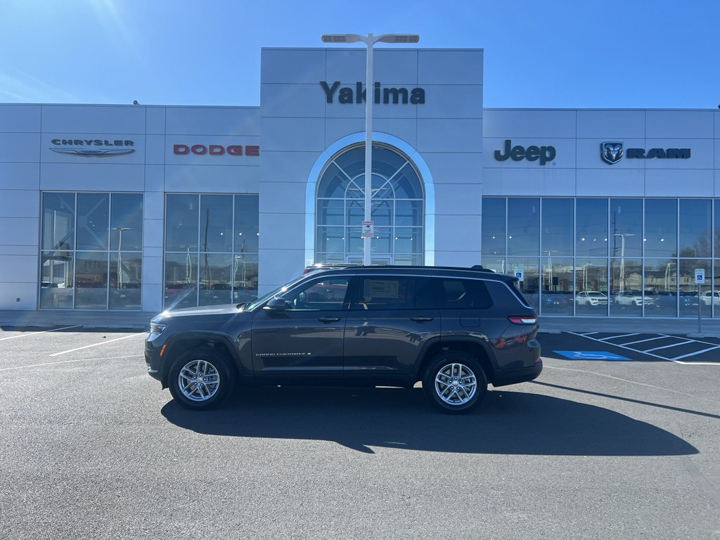 2026 Jeep Grand Cherokee L Laredo X 4x4's photo