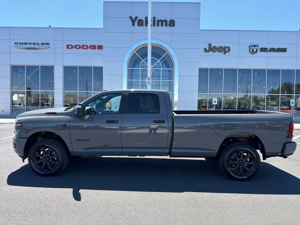 2026 RAM 3500 Big Horn 4X4 Crew Cab LWB's photo