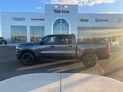 2025 Ram 1500 TRADESMAN CREW CAB 4X4 5'7 BOX Pickup
