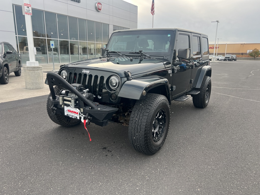 Used 2012 Jeep Wrangler Unlimited Sahara with VIN 1C4HJWEG3CL251297 for sale in Union Gap, WA