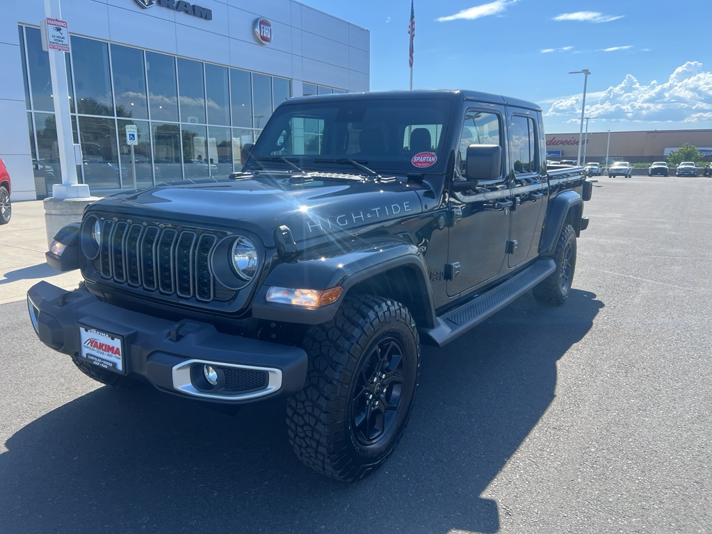 New 2025 Jeep Gladiator HIGH TIDE 4X4 Pickup