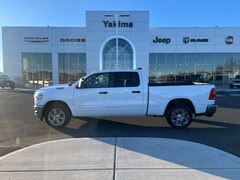 2025 Ram 1500 BIG HORN CREW CAB 4X4 6'4 BOX Pickup