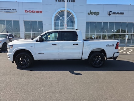 2026 Ram 1500 LARAMIE CREW CAB 4X4 5'7 BOX Pickup