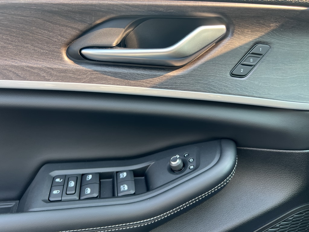 2025 Jeep Grand Cherokee Limited - Photo 23