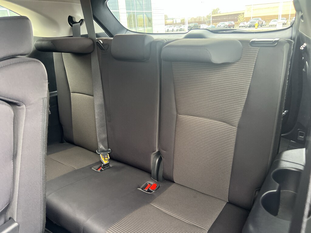 2023 Toyota Highlander L - Photo 24