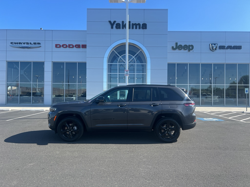 2025 Jeep Grand Cherokee Limited's photo