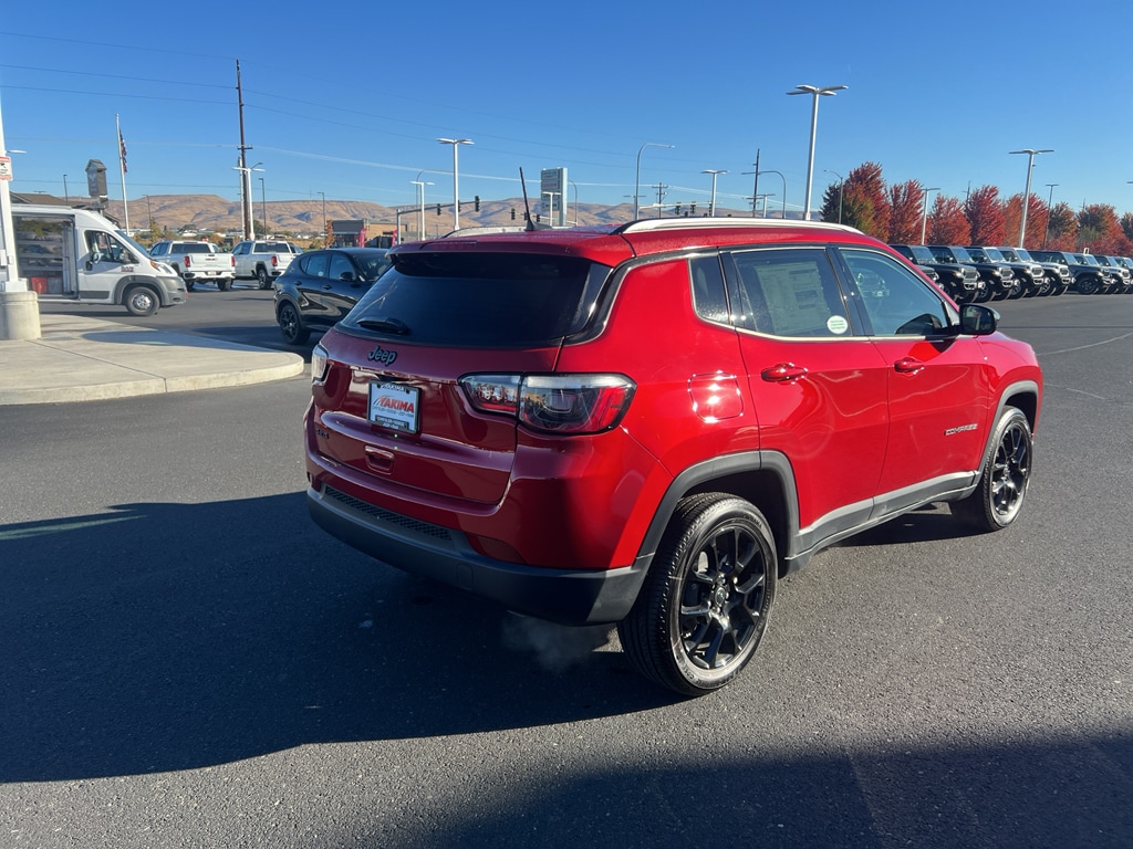 2026 Jeep Compass Altitude Special Edition - Photo 6