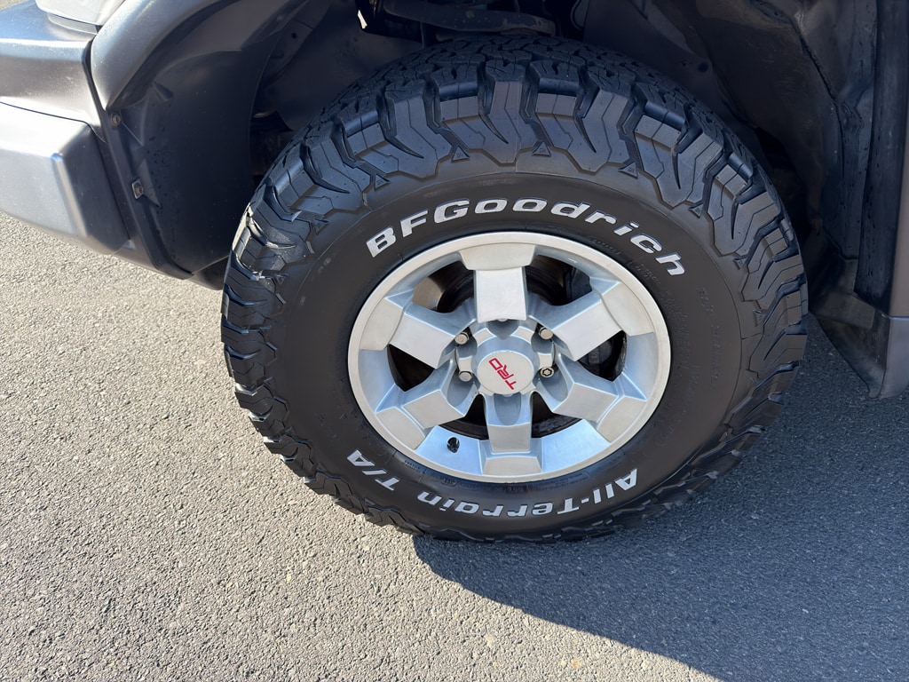 Used 2007 Toyota FJ Cruiser Base with VIN JTEBU11F170070652 for sale in Union Gap, WA