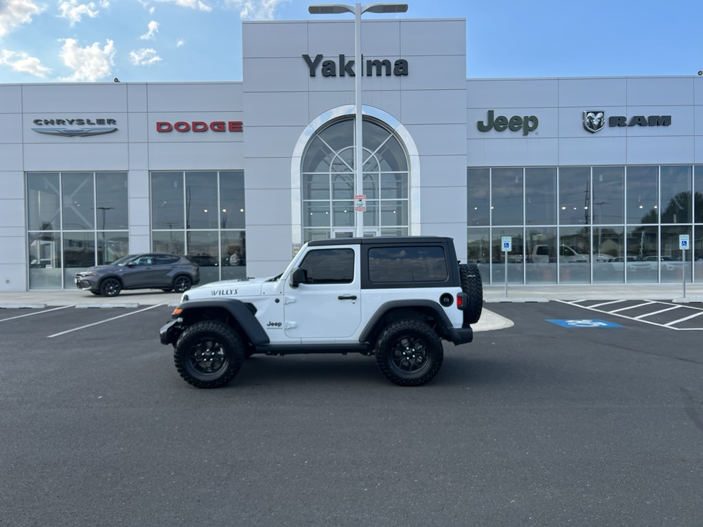 2025 Jeep Wrangler 2-Door Willys's photo