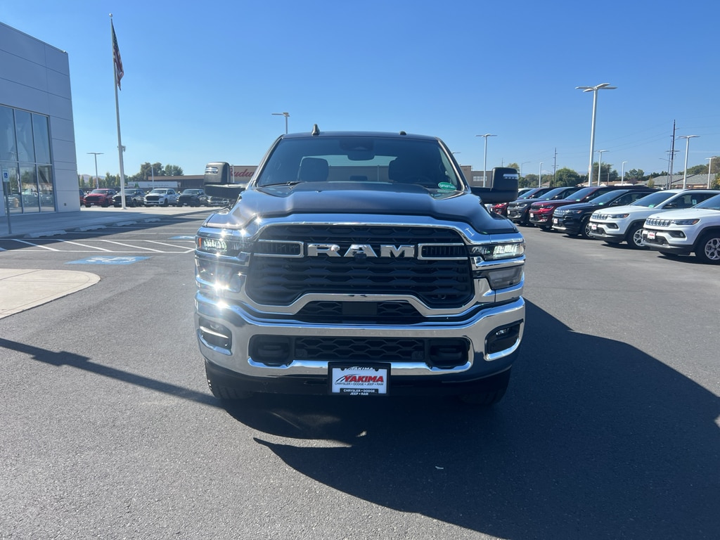 2026 RAM 2500 Big Horn - Photo 3