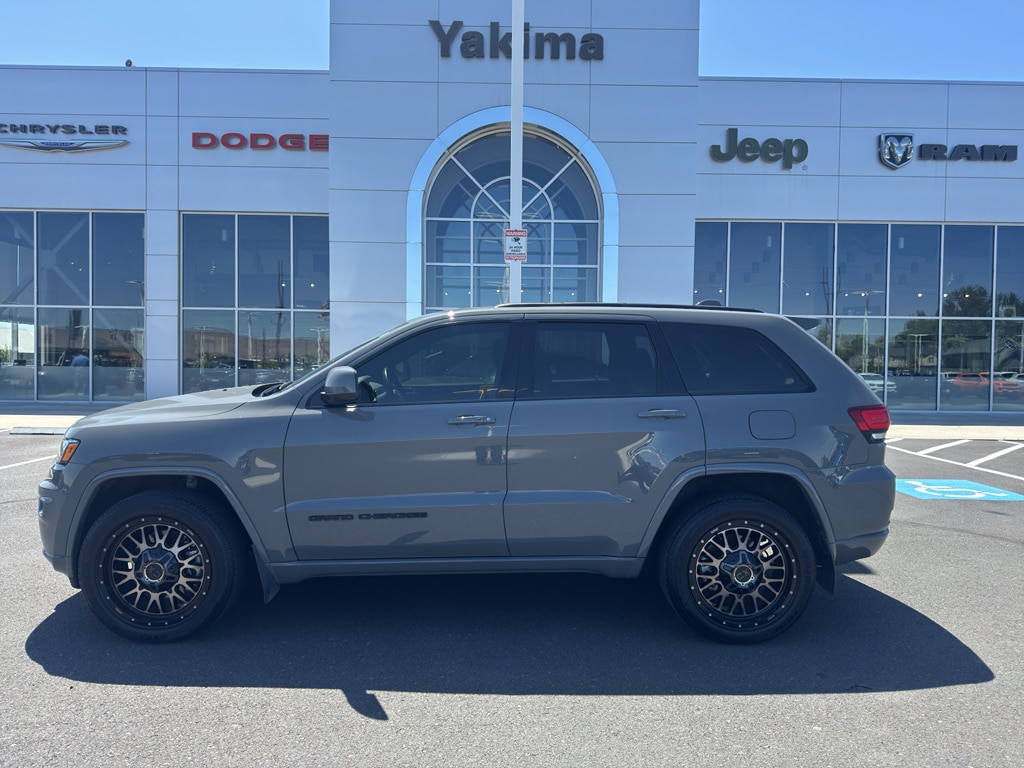 2021 Jeep Grand Cherokee Laredo X 4WD's photo