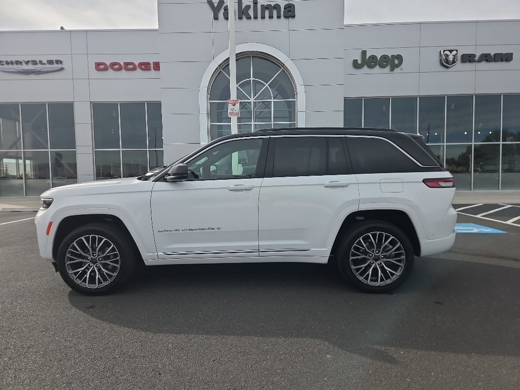 2027 Jeep Grand Cherokee
