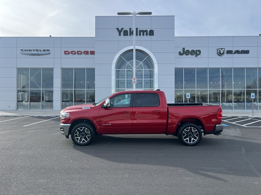 2026 RAM 1500 Laramie 4x4 Crew Cab 5'7's photo
