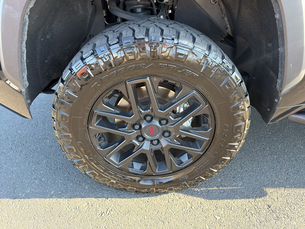5TFWA5DB1SX248106