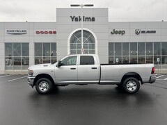 2026 Ram 3500 TRADESMAN CREW CAB 4X4 8' BOX Pickup