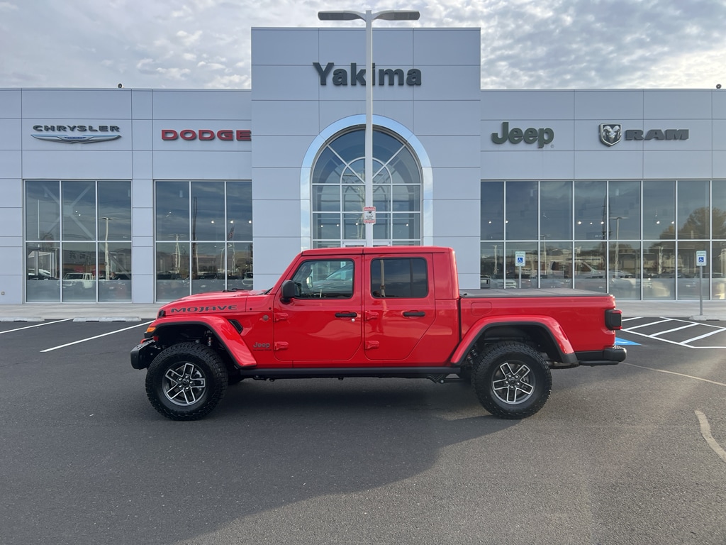 2025 Jeep Gladiator Mojave X's photo