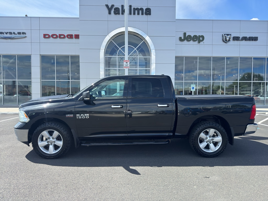 2016 RAM 1500 SLT Crew Cab 4x4 5'7" Box's photo