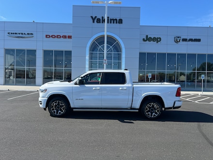2025 Ram 1500 LARAMIE CREW CAB 4X4 5'7 BOX Pickup