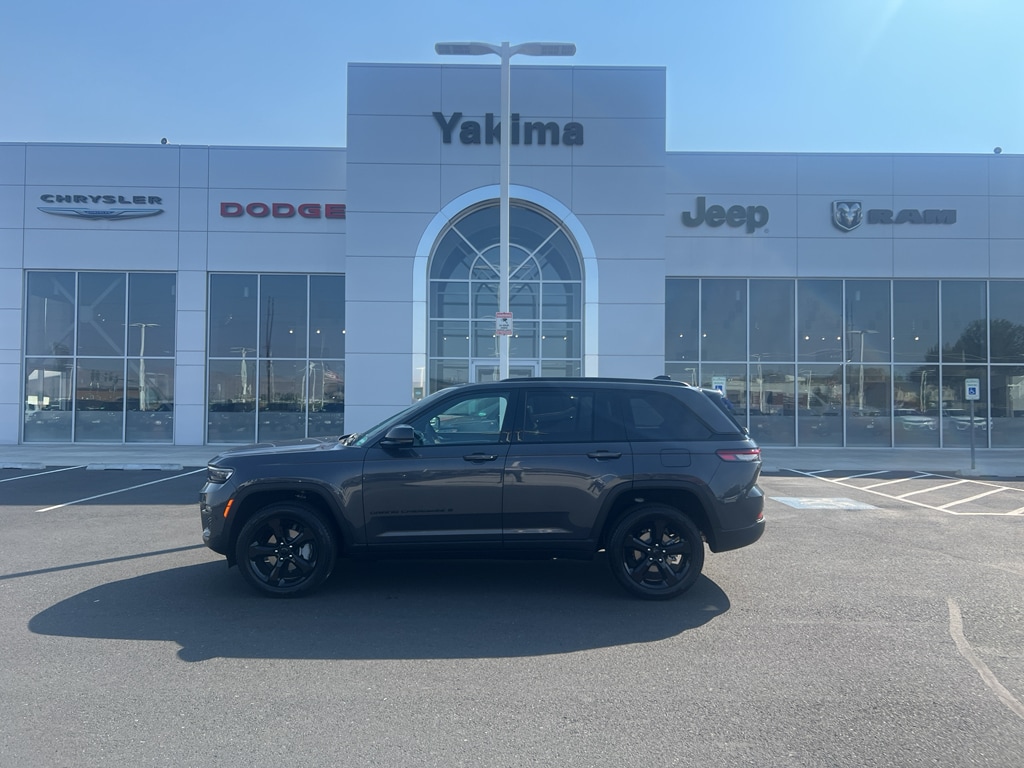 2025 Jeep Grand Cherokee Limited's photo