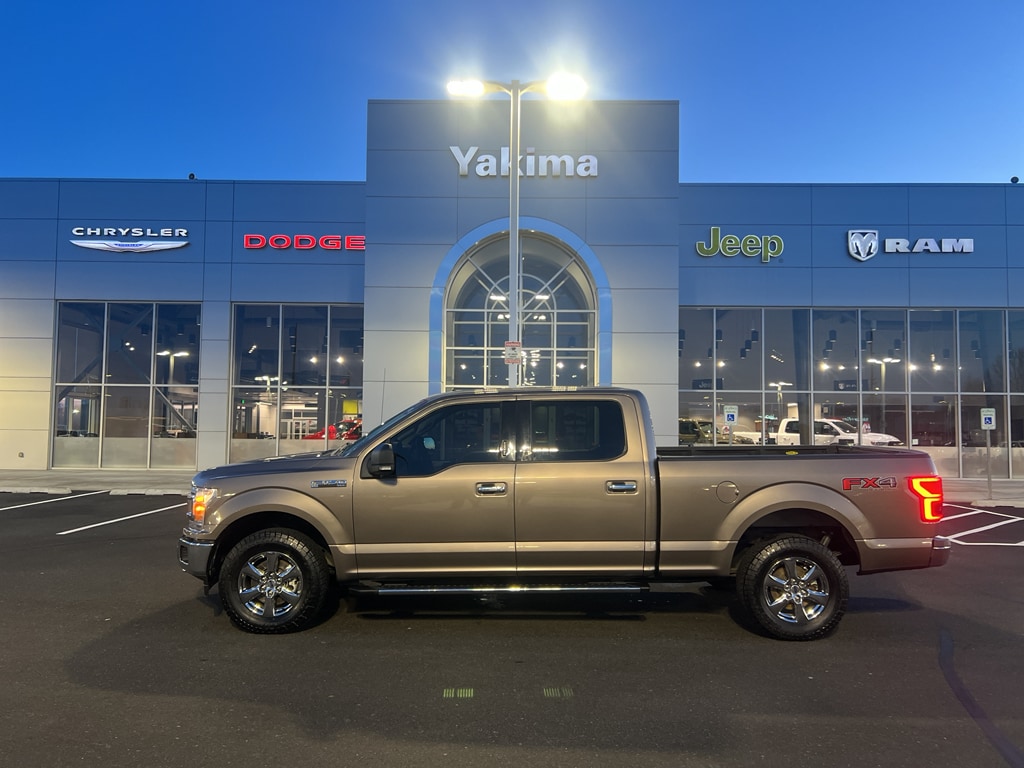 2020 Ford F-150 XLT's photo