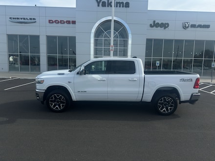 2026 Ram 1500 LARAMIE CREW CAB 4X4 5'7 BOX Pickup