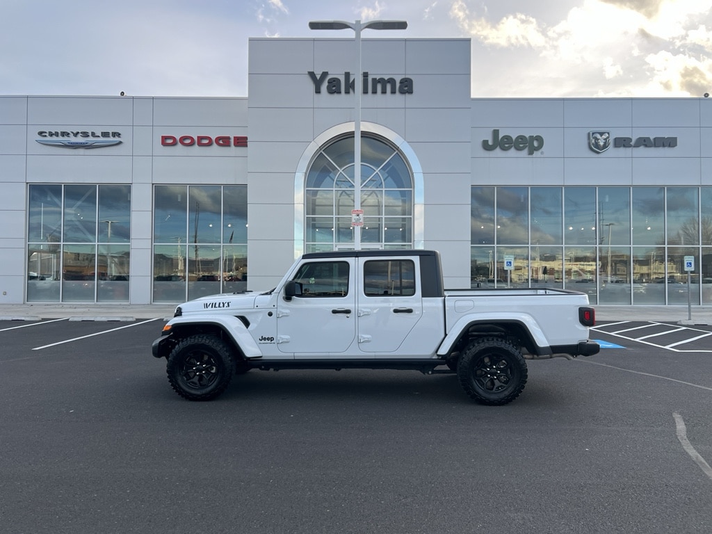 2023 Jeep Gladiator WILLYS's photo