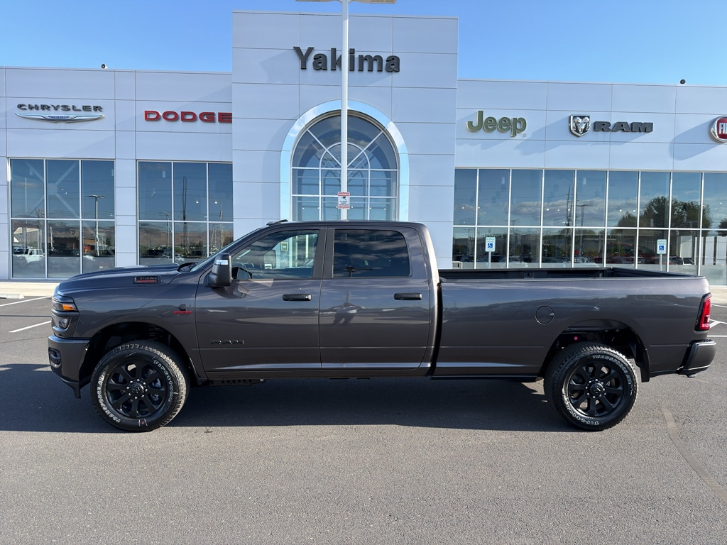 2026 RAM 3500 Big Horn 4X4 Crew Cab LWB's photo