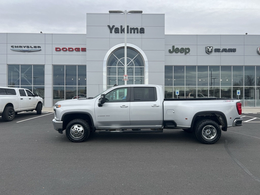 2021 Chevrolet Silverado 3500HD LT's photo