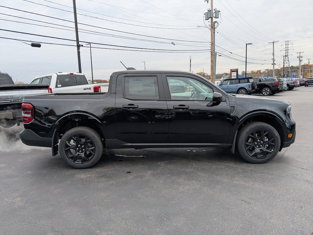 New 2025 Ford Maverick XLT TRUCK