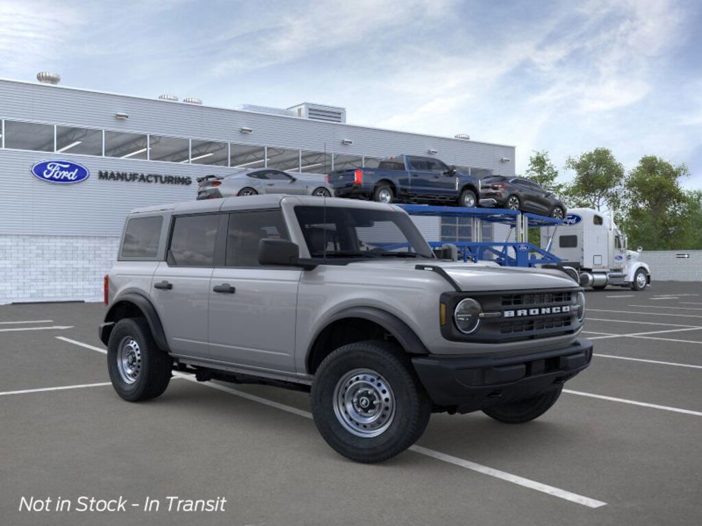 New 2026 Ford Bronco Base SUV