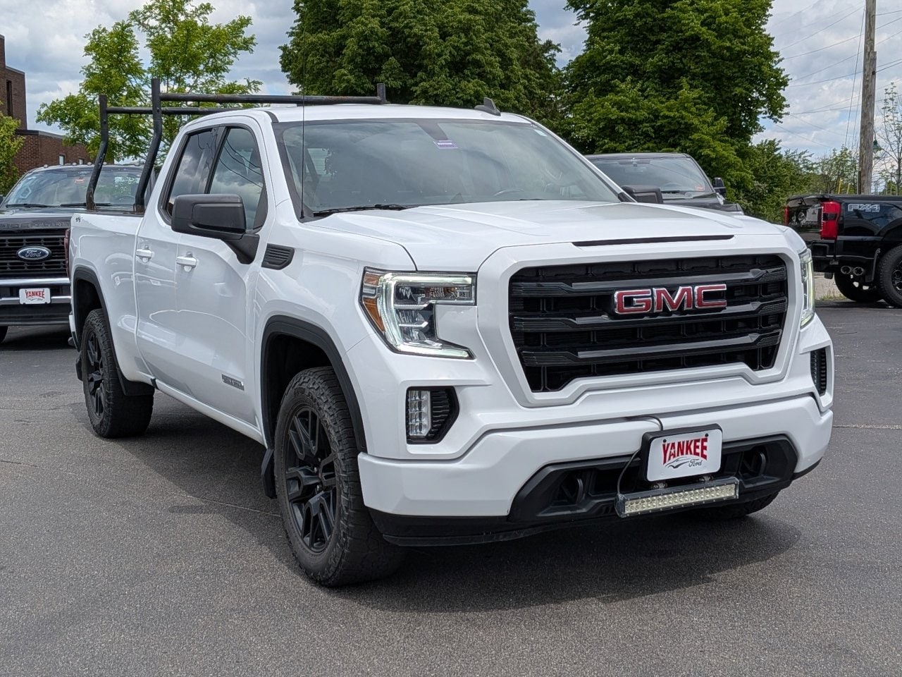 2021 GMC Sierra 4WD Double Cab Standard Box Elevation's photo