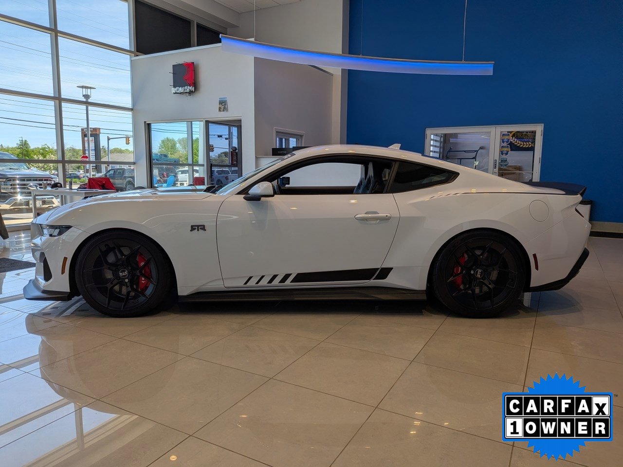 2025 Ford Mustang GT Premium - Photo 6