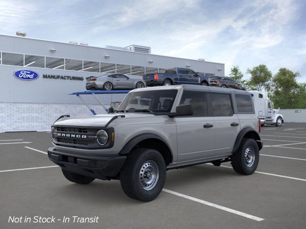 New 2026 Ford Bronco Base SUV