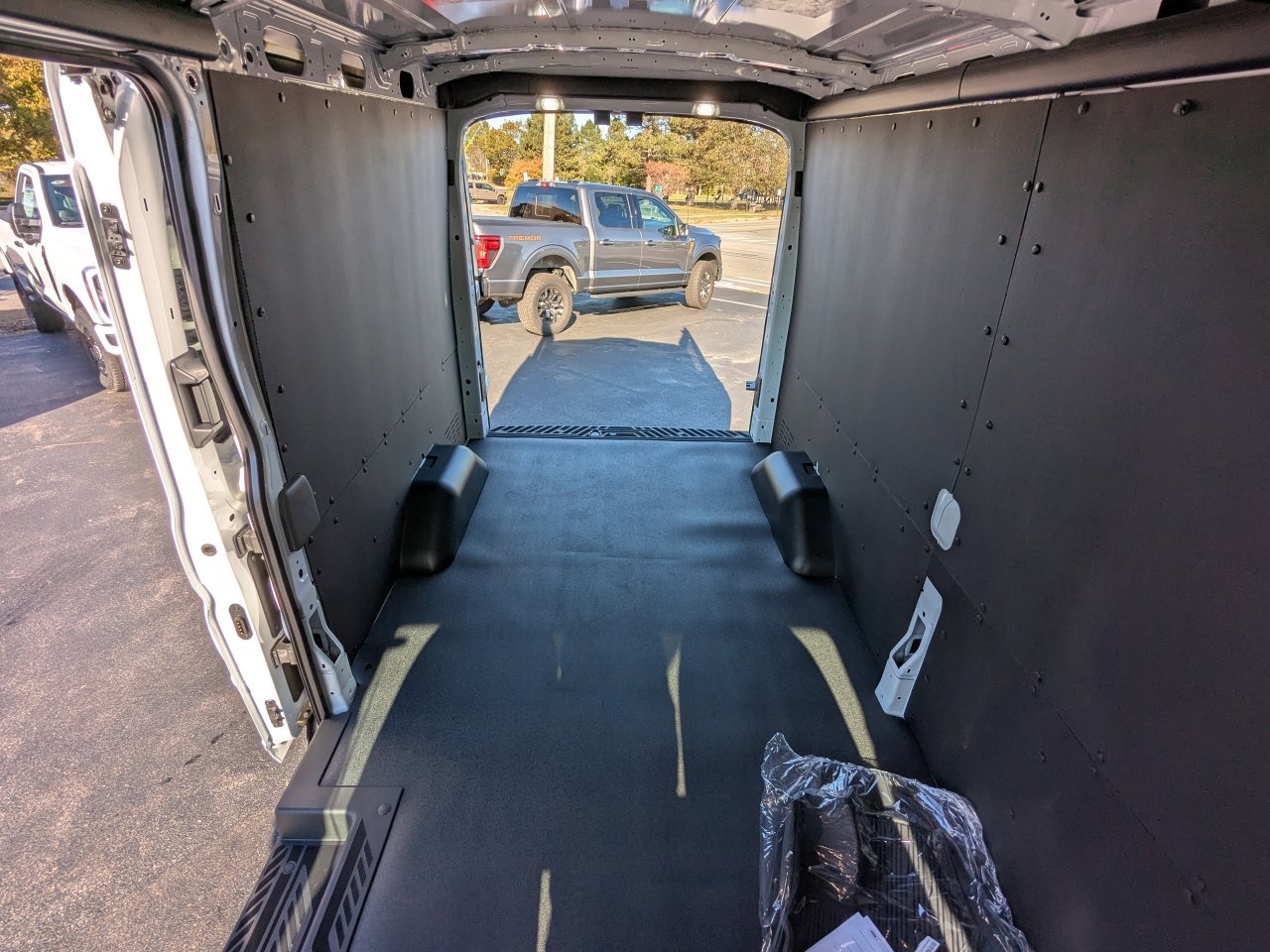 2026 Ford Transit Van Base - Photo 15