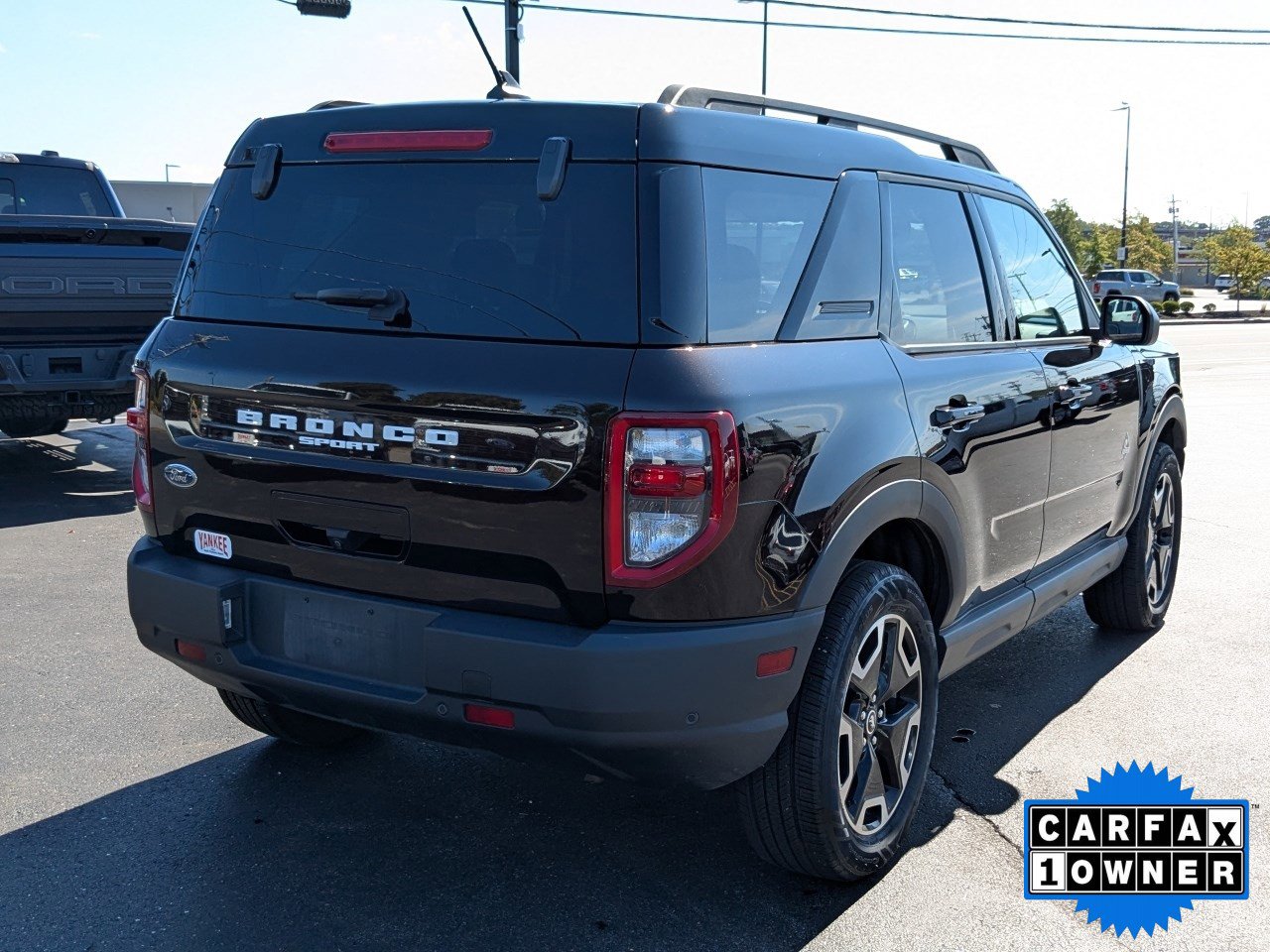 2021 Ford Bronco Sport Outer Banks photo 3