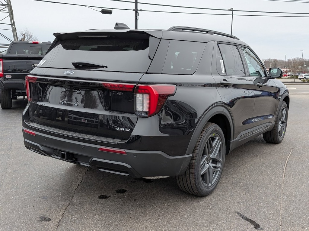 New 2026 Ford Explorer ST-Line SUV